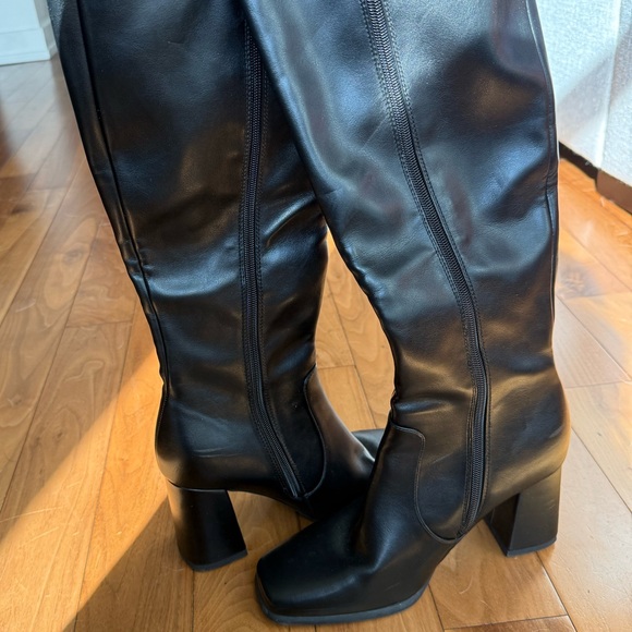 Over-the-Knee Black Block Heel Boots for Women - Picture 2 of 8